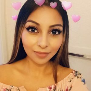 Meet your Posher, Claudia